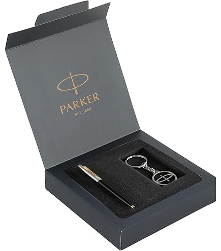 Parker Vector Metallix Fountain Pen and Silver Key Chain, Black